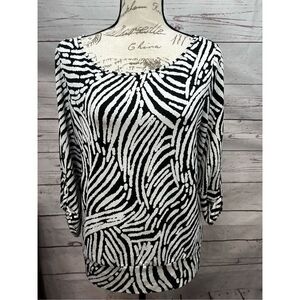 AB Studios medium black and white animal print‎ looking blouse - 2542